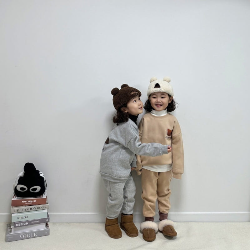 Little Rabbit - Korean Children Fashion - #kidsstore - Fleece Cute Bear Top Bottom Set
