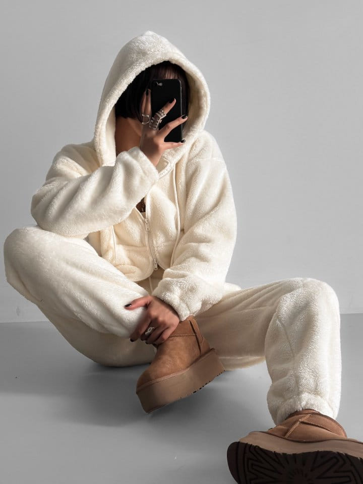 Paper Moon - Korean Women Fashion - #momslook - teddy fleeced cropped full zip up hoodie - 2