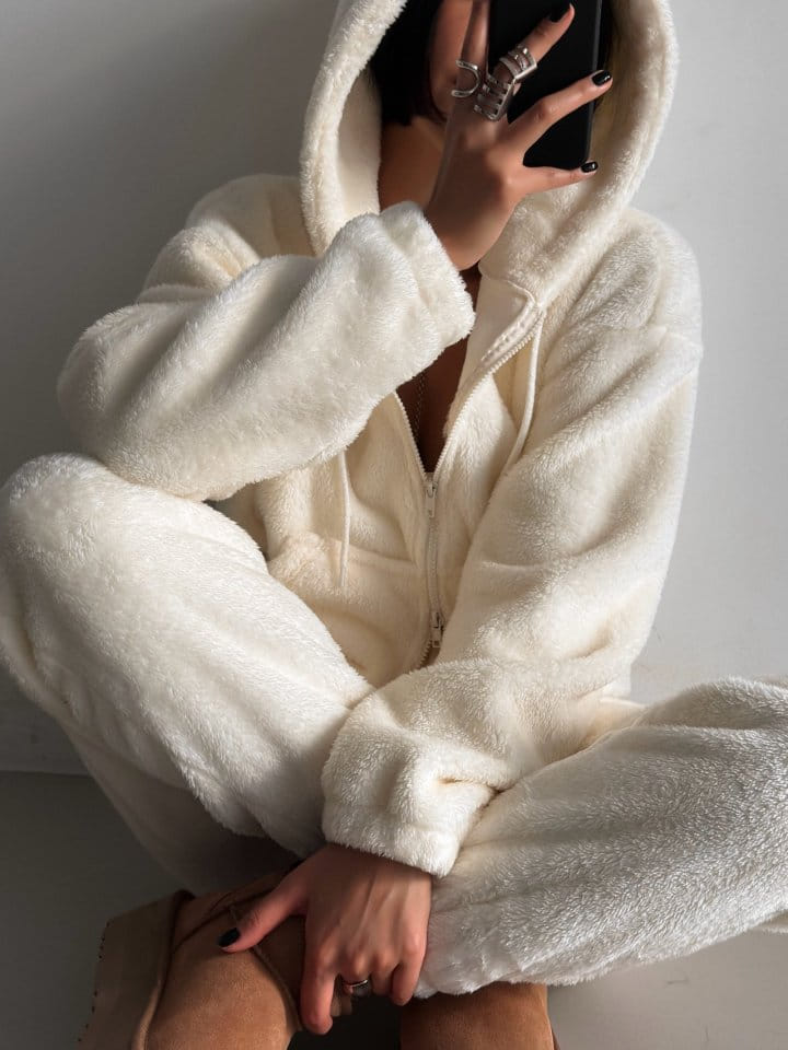 Paper Moon - Korean Women Fashion - #momslook - teddy fleeced cropped full zip up hoodie - 3