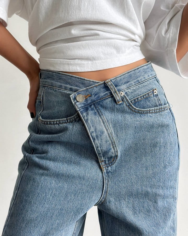 Paper Moon - Korean Women Fashion - #thelittlethings - wrap button fly straight denim jeans - 2