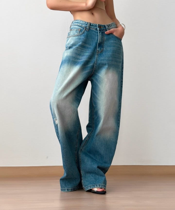 Paper Moon - Korean Women Fashion - #womensfashion - vintage blue distressed damage wash wide-leg jeans - 3