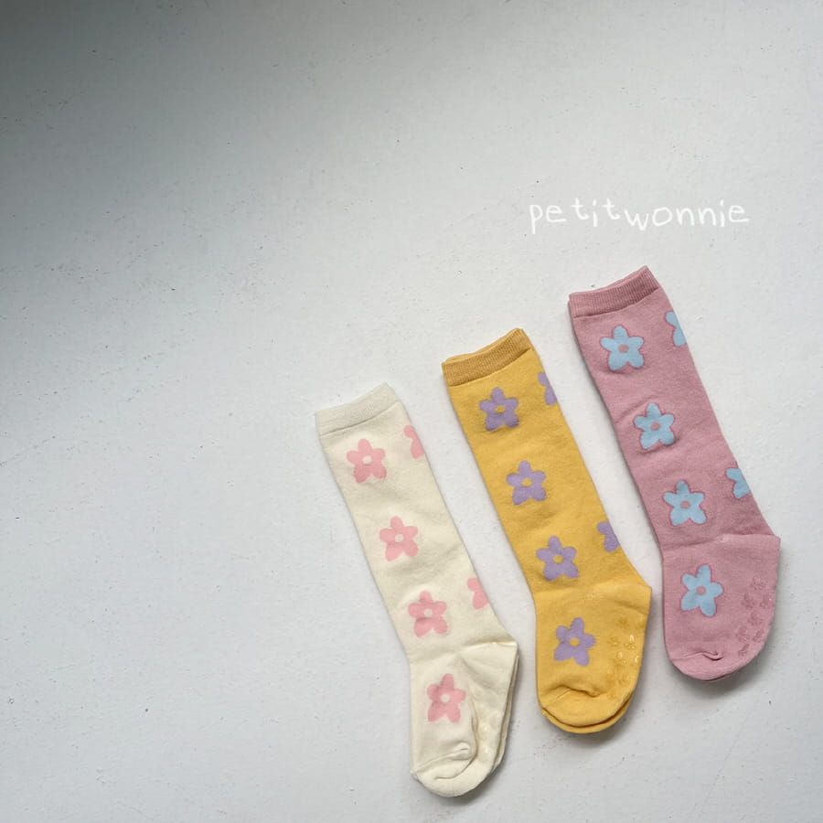 Petitwonnie - Korean Baby Fashion - #babyclothing - Lilly Knee Socks