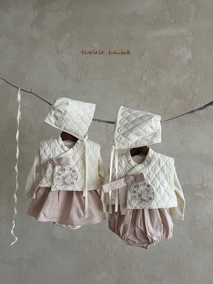 Ping Hanbok Bonnet Set