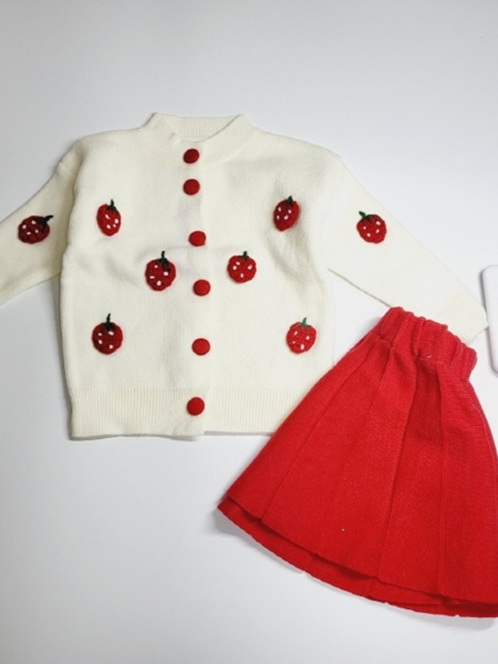 Strawberry Top Bottom Set Strawberry Top Bottom Set
