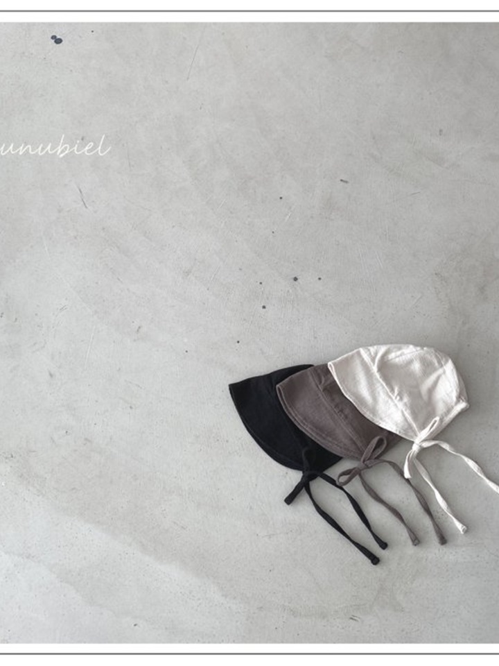 Bella Bonnet Bella Bonnet