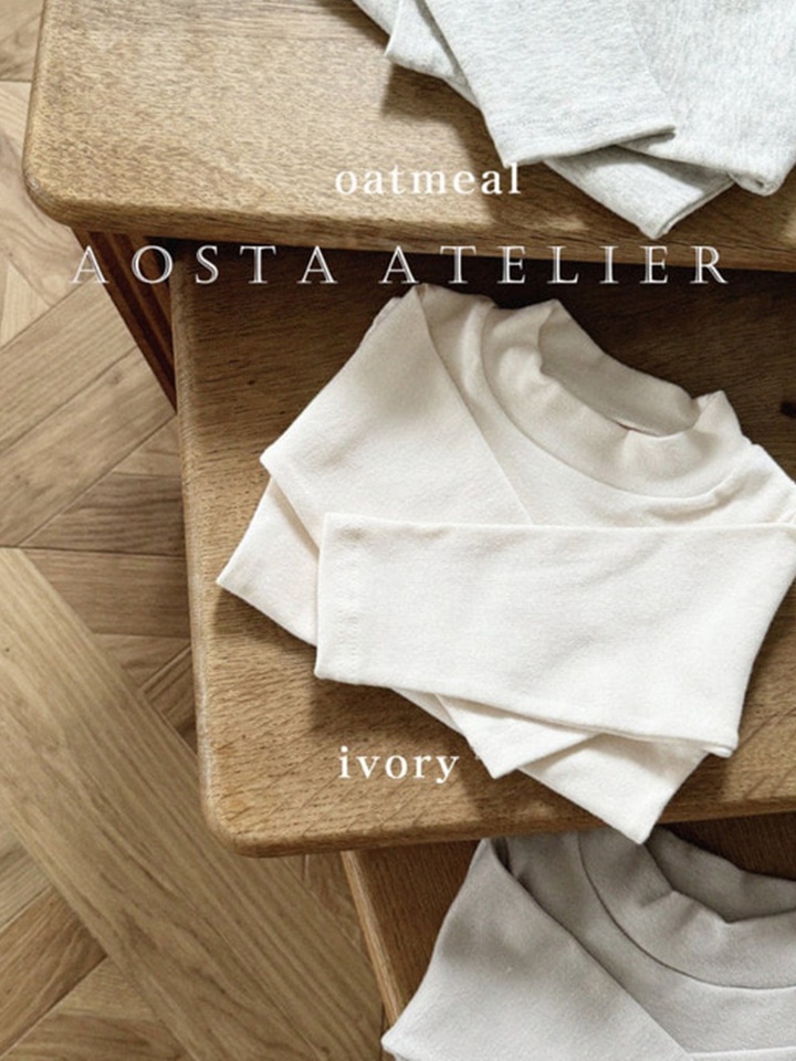 Spring Daily Turtleneck