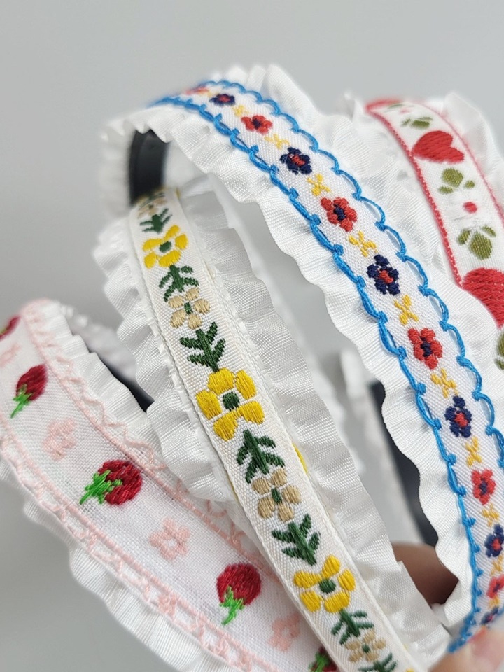 Frill Hair Band
