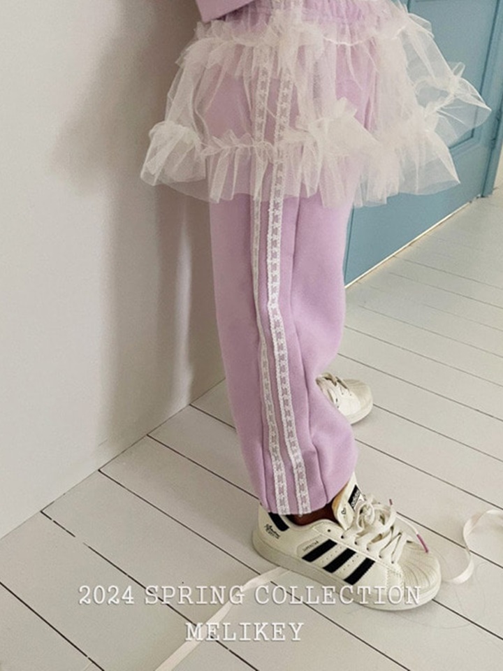 Resdakko Jogger Pants