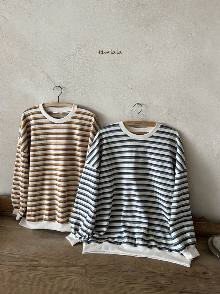 Mom Two Line  St Sweatshirt