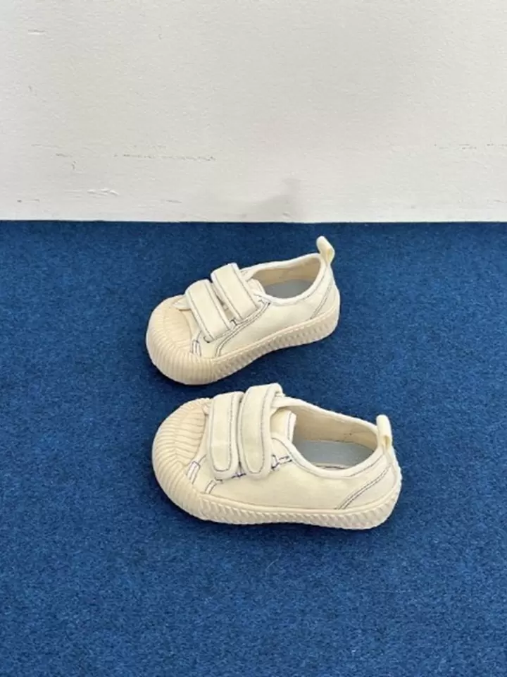 942 Sand  Sneakers