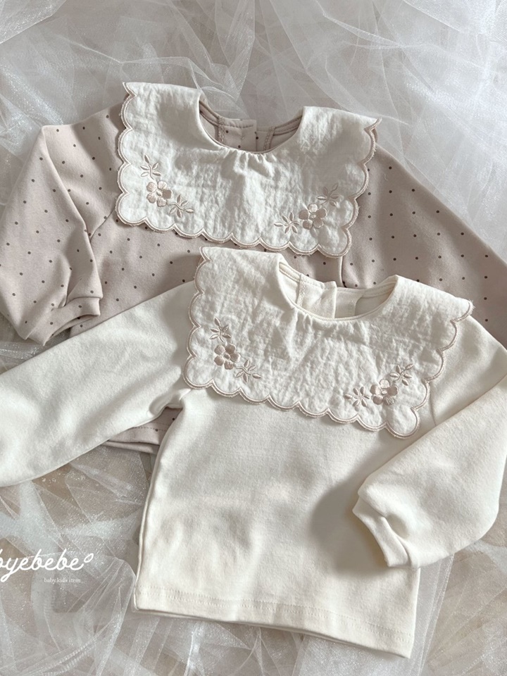 Emily Embroidery Collar Tee