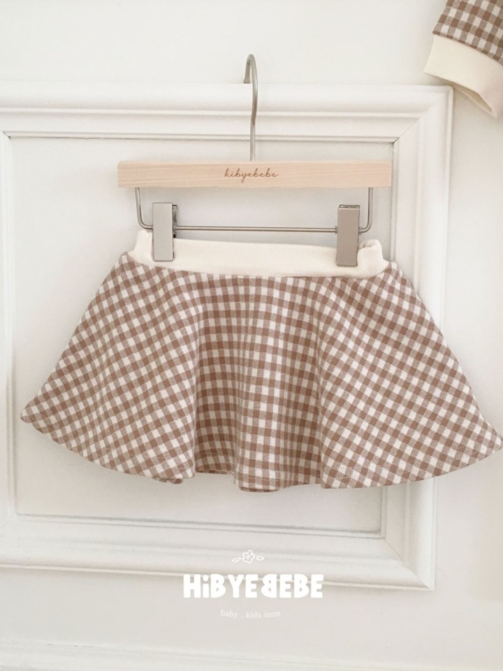 Wiley Check Flared Skirt