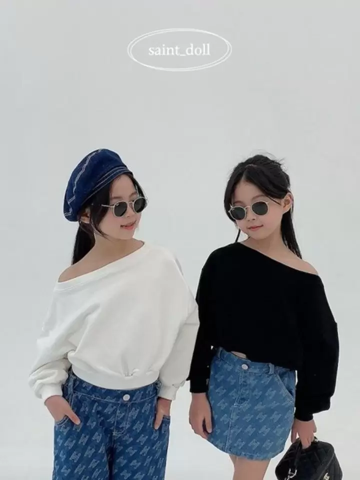 Boat Neck Sweatshirt With Mom Boat Neck Sweatshirt With Mom