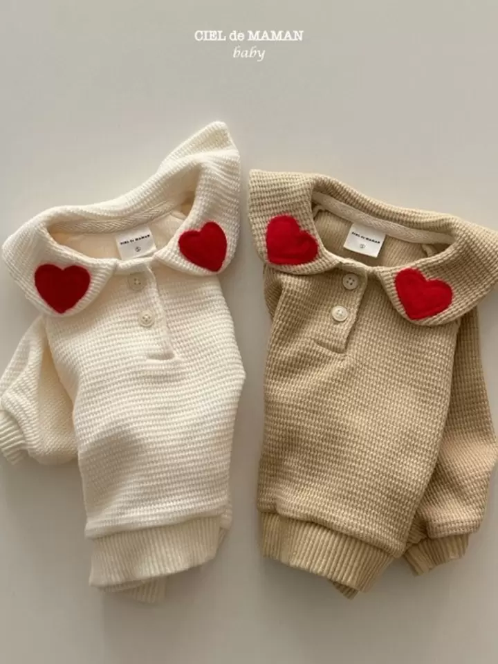 Heart Collar Sweatshirt Heart Collar Sweatshirt
