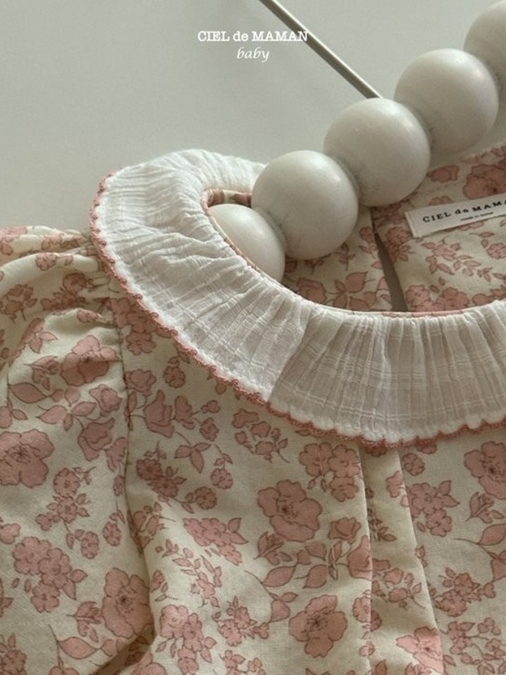 Flower Pintuck Body Suit Flower Pintuck Body Suit