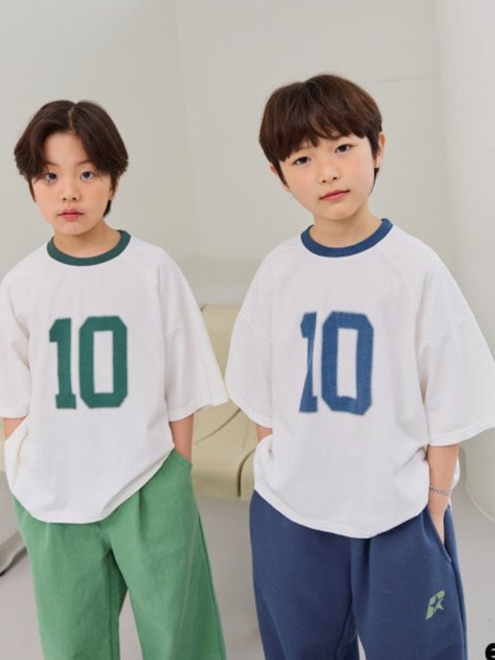 Ten Slit Short Sleeve Tee