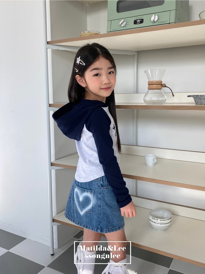 Heart Spray Denim Skirt