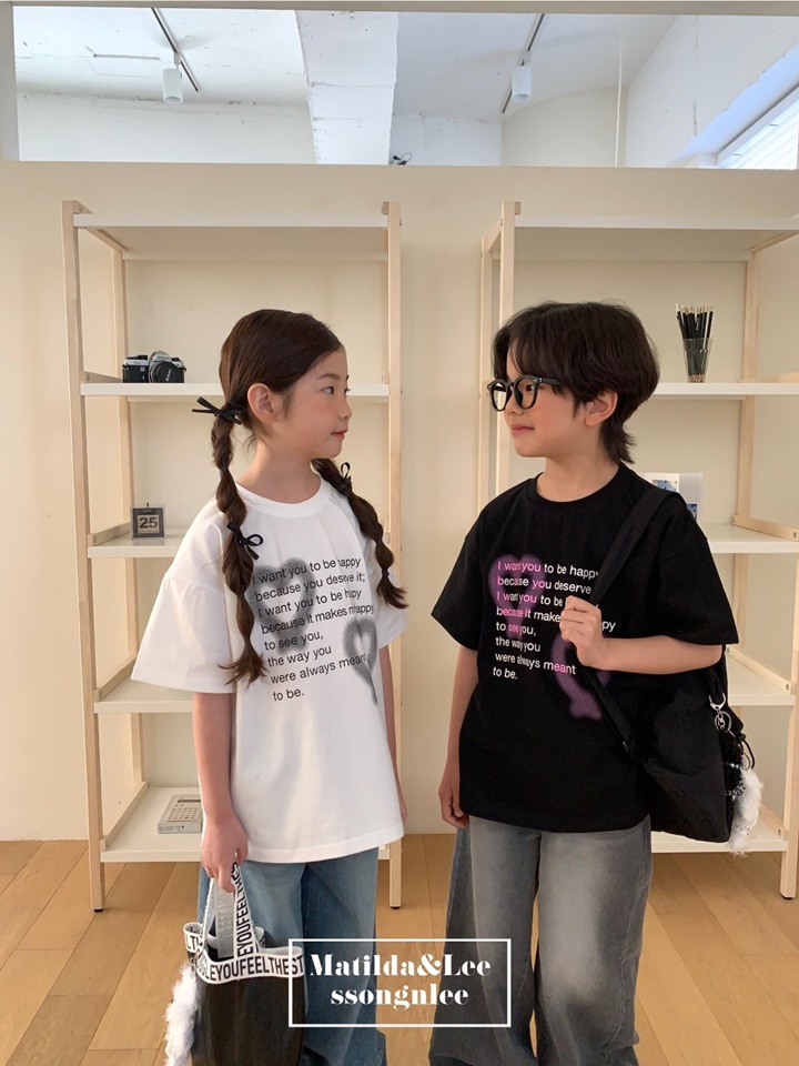 Heart Spray Tee