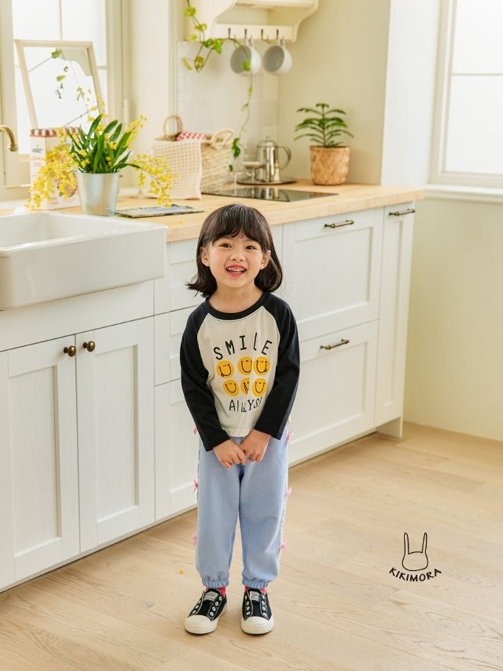 Smile Raglan Tee Smile Raglan Tee