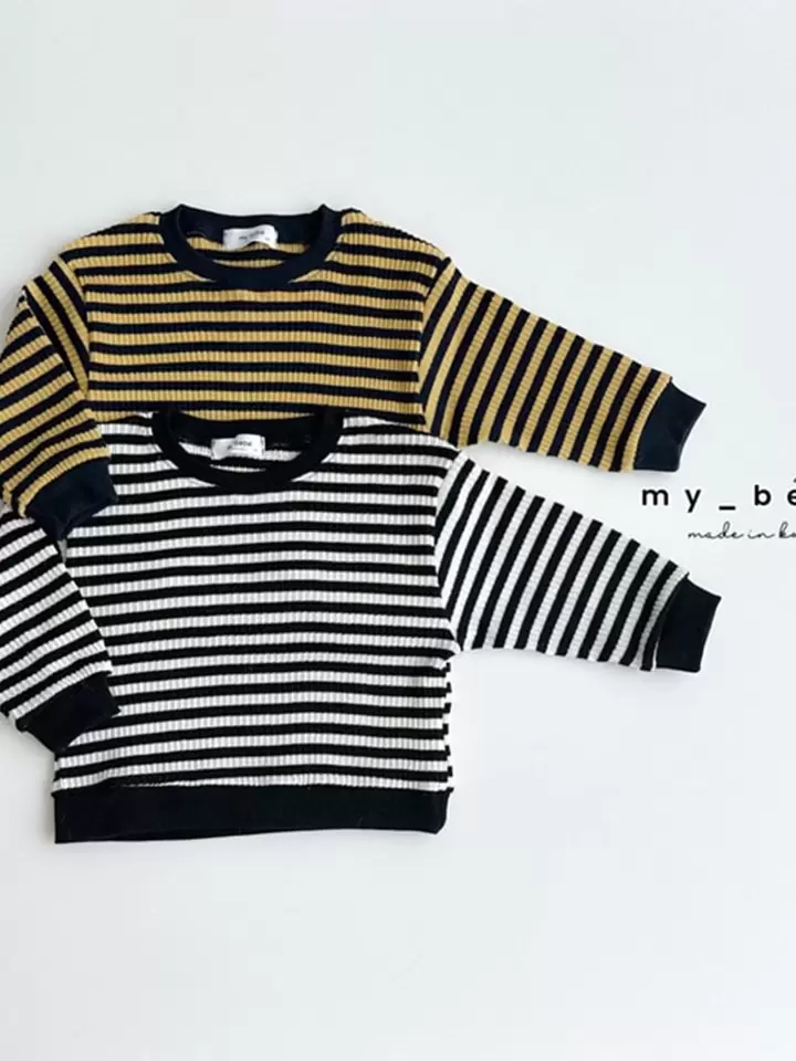 Eyelet ST Tee