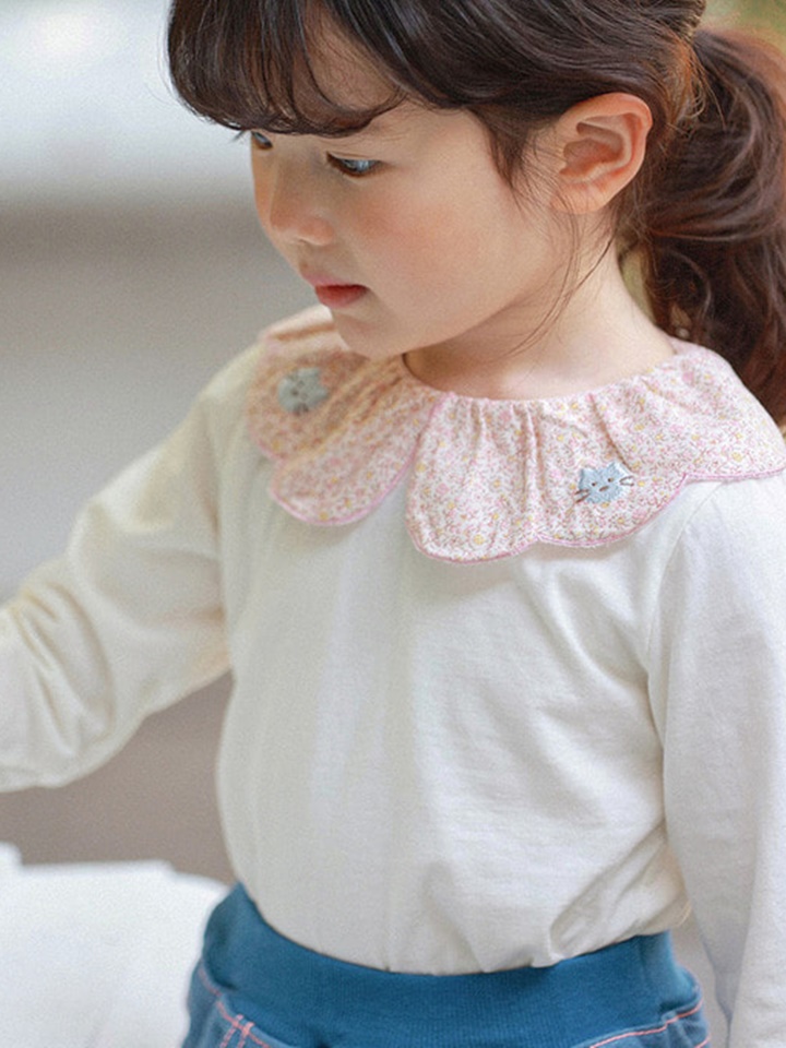 Cloy Tee