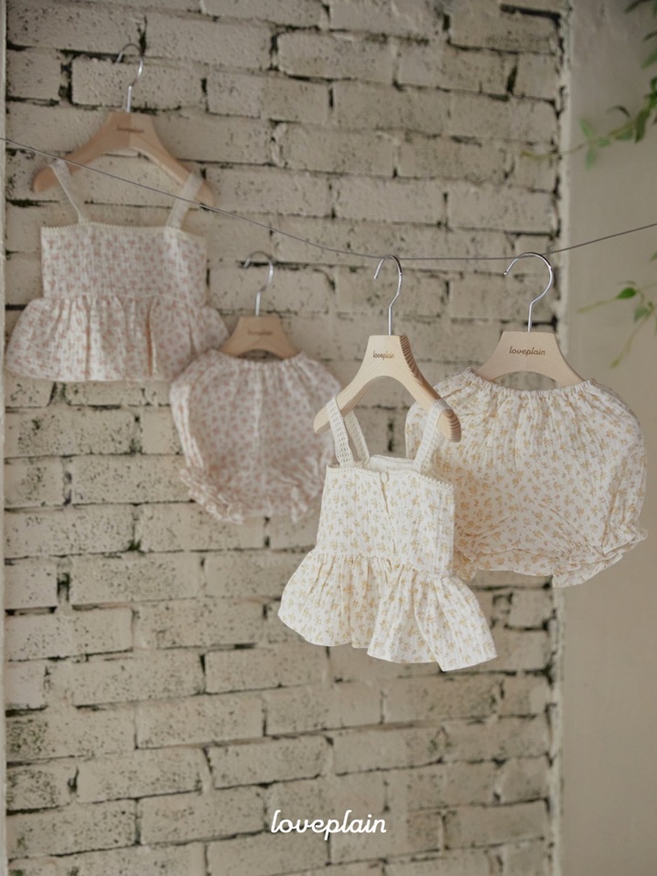 Mari Bustier Top Bottom Set