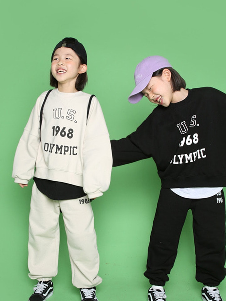 US Sweat Shirt