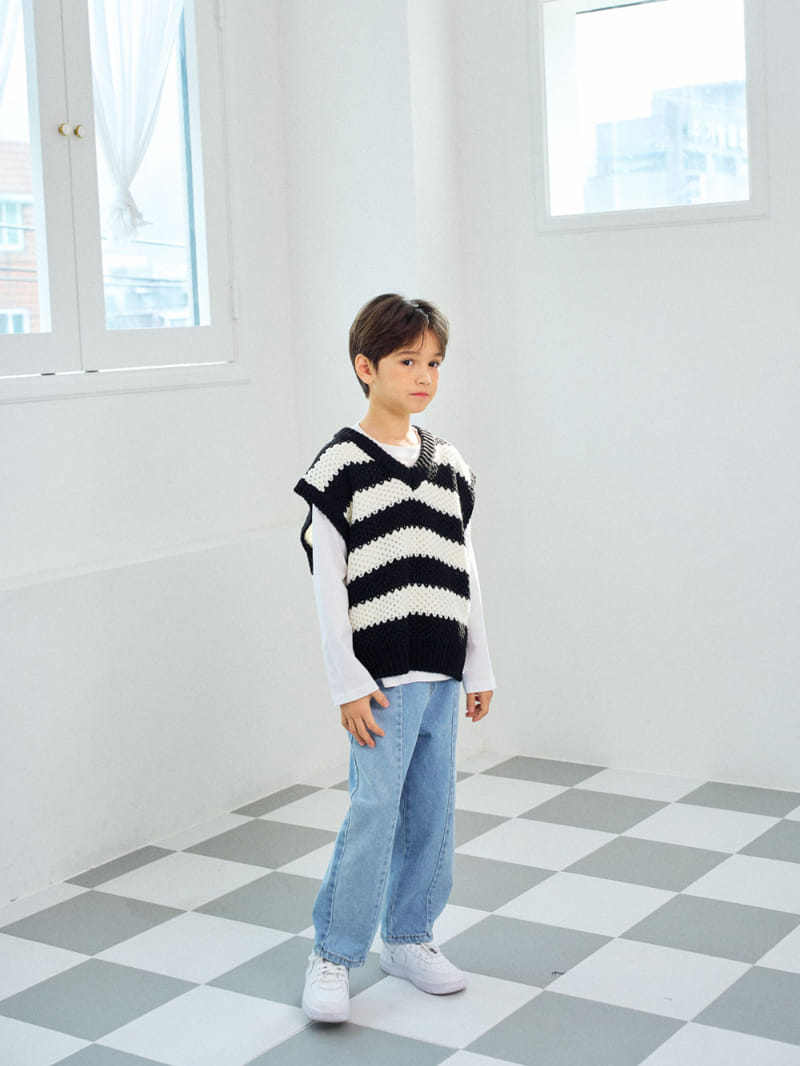A-Market - Korean Children Fashion - #prettylittlegirls - Half Half Jeans - 4