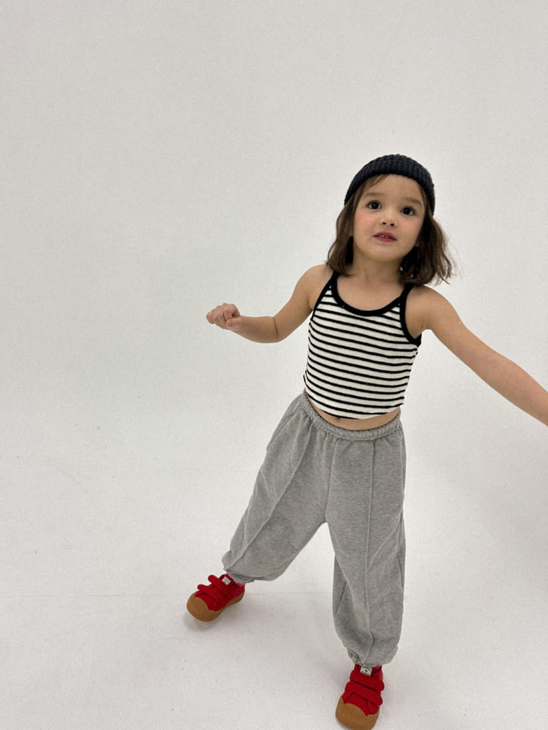 A-Market - Korean Children Fashion - #stylishchildhood - Jenny ST Sleeveless - 3