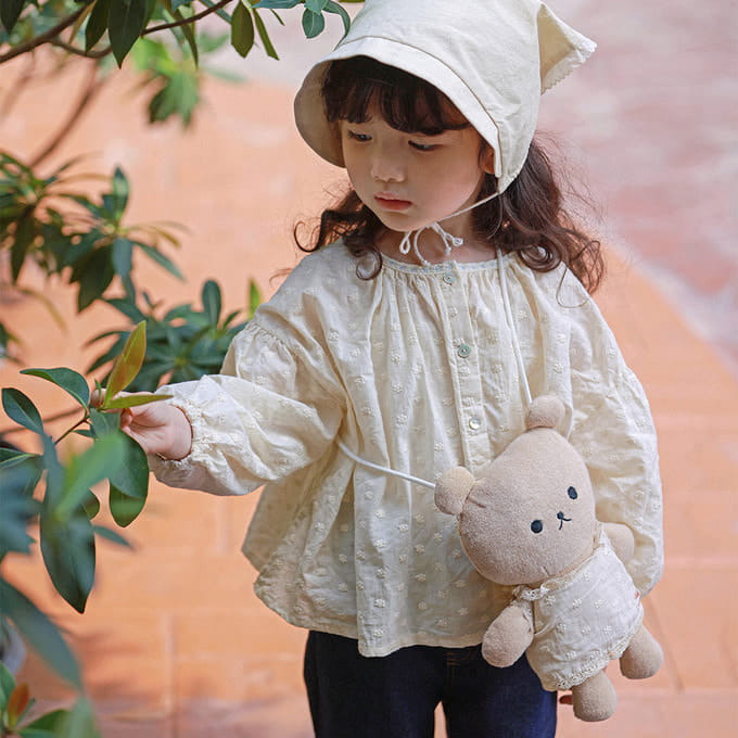 Amber - Korean Children Fashion - #kidsshorts - Mone Blouse