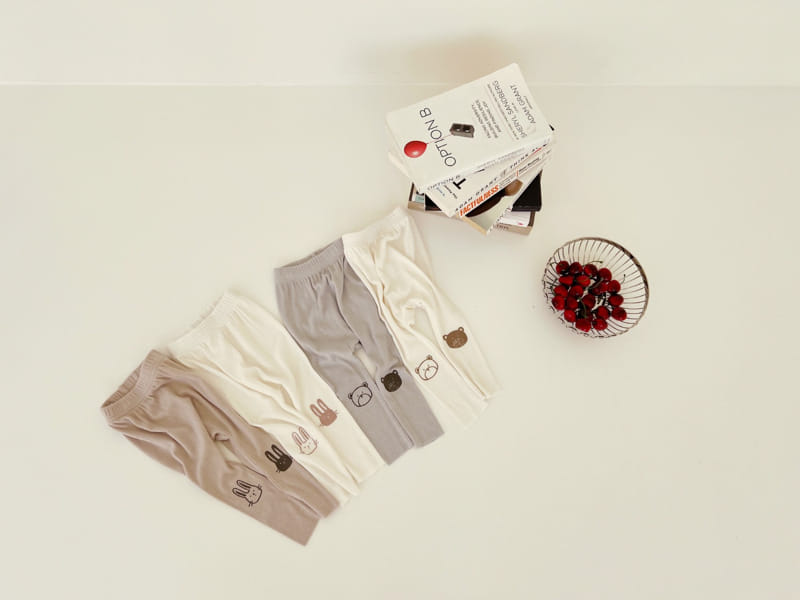 Bebe Nine - Korean Baby Fashion - #onlinebabyshop - Bebe B Teddy Bunnny Leggings