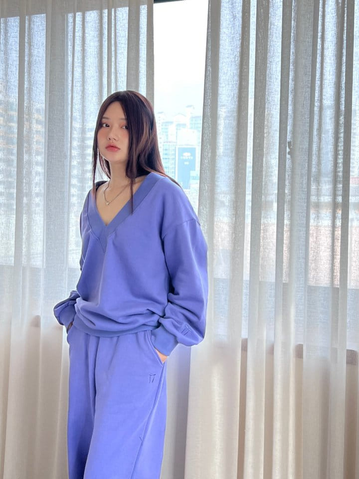 Bricklane - Korean Women Fashion - #vintageinspired - Ribbon Embroidery V-neck Sweatshirt - 2