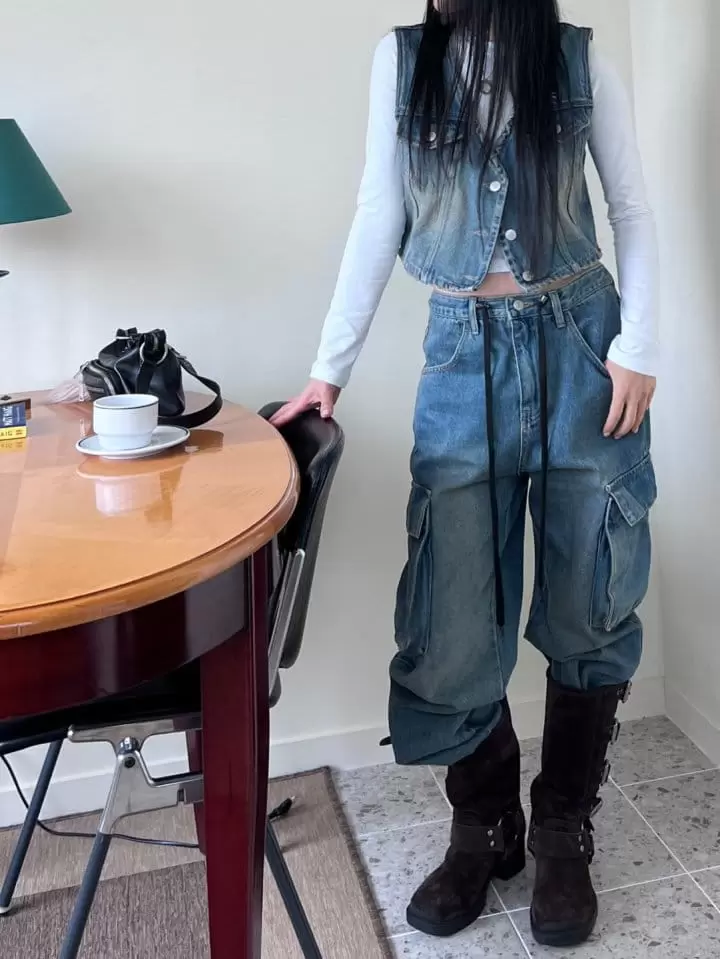 Bricklane - Korean Women Fashion - #womensfashion - String Suspender Denim Pants - 2