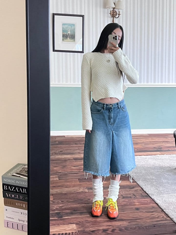 Bricklane - Korean Women Fashion - #womensfashion - Waist Round Knit Tee - 11