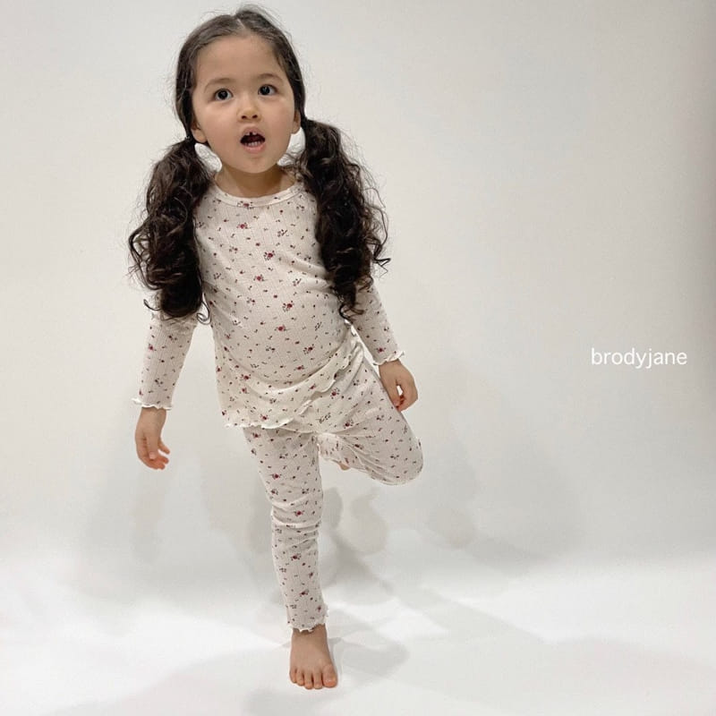 Brody Jane - Korean Baby Fashion - #babyboutique - Flower Eyelet Frill Top Bottom Set - 5