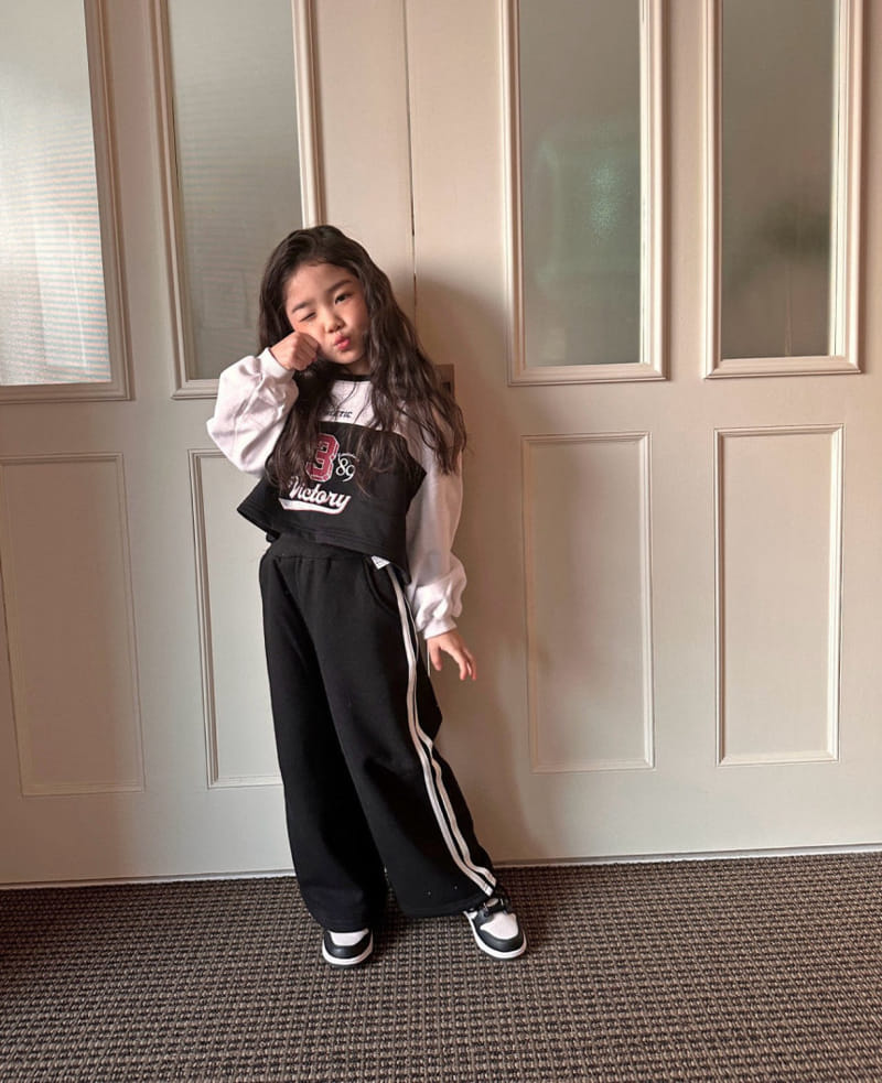 Comma - Korean Children Fashion - #kidsshorts - Two Line Pants - 2
