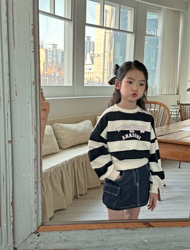 Comma - Korean Children Fashion - #kidsshorts - Big ST Sweatshirt