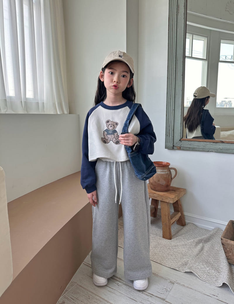 Comma - Korean Children Fashion - #littlefashionista - Bear Crop Tee - 2