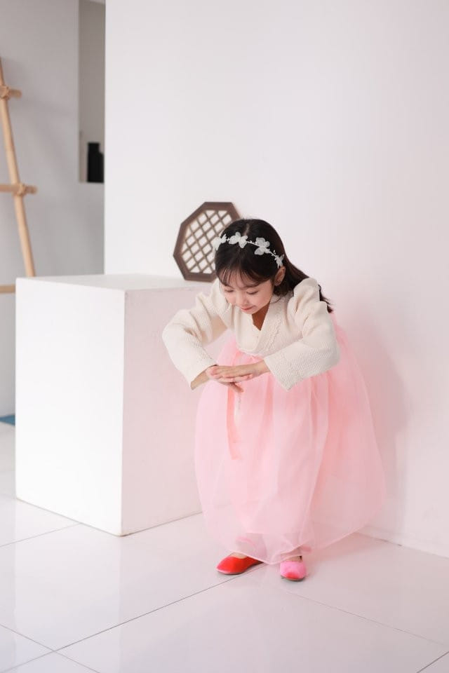 Dalla - Korean Children Fashion - #littlefashionista - Party Day Girl Hanbok - 3