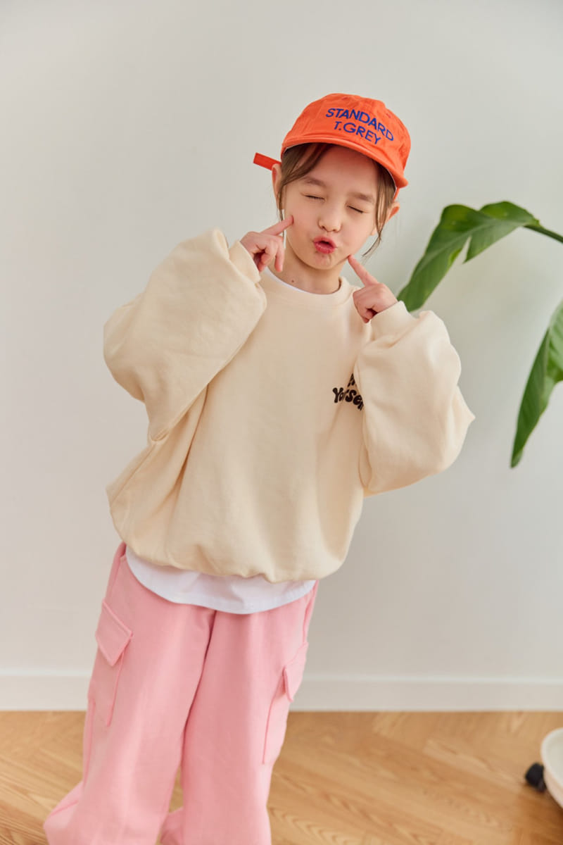 Dore Dore - Korean Children Fashion - #designkidswear - Hug Flower Sweatshirt - 3