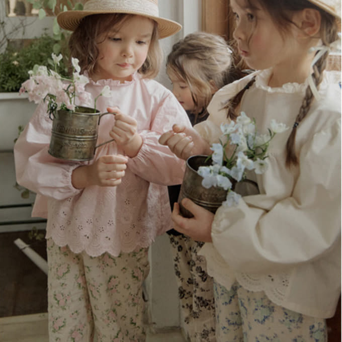 Flo - Korean Children Fashion - #littlefashionista - Clara Blouse