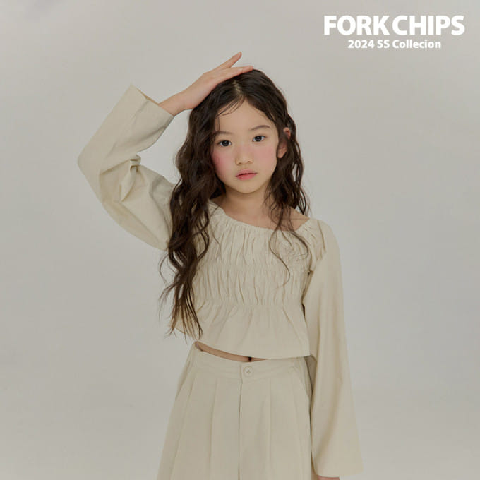 Fork Chips - Korean Children Fashion - #kidsshorts - Nine Smoke Blouse