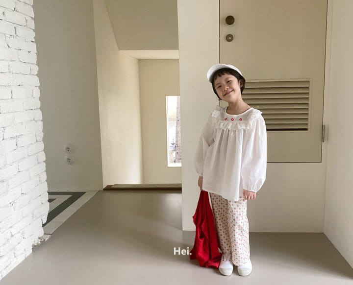 Hei - Korean Children Fashion - #minifashionista - Flower Embroidery Blouse - 2