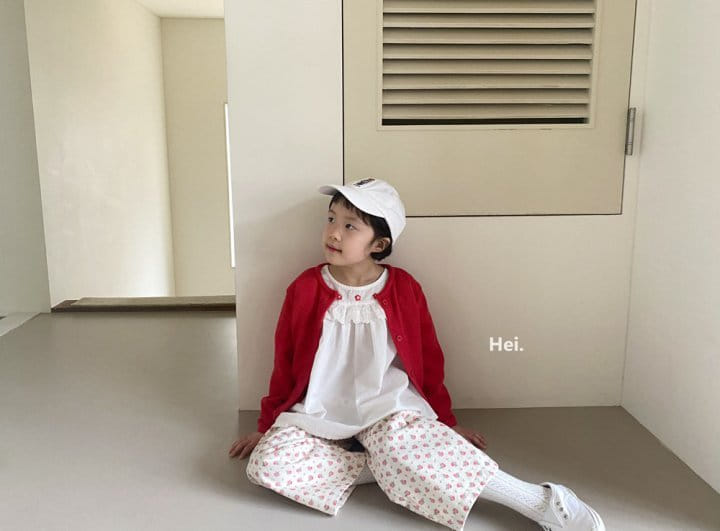 Hei - Korean Children Fashion - #stylishchildhood - Flower Embroidery Blouse - 6