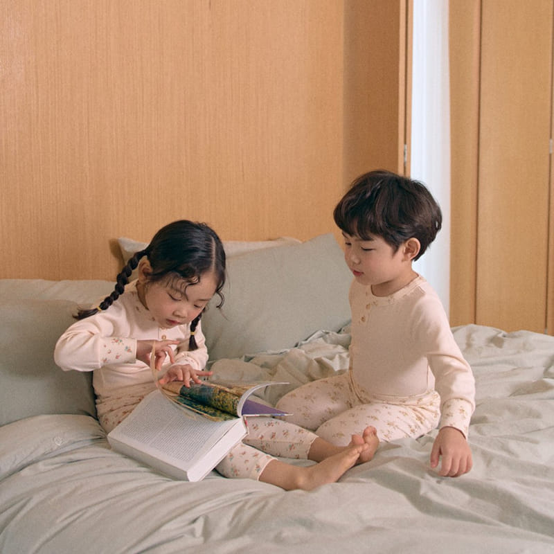 Here I Am - Korean Children Fashion - #designkidswear - Flora Easywear - 3