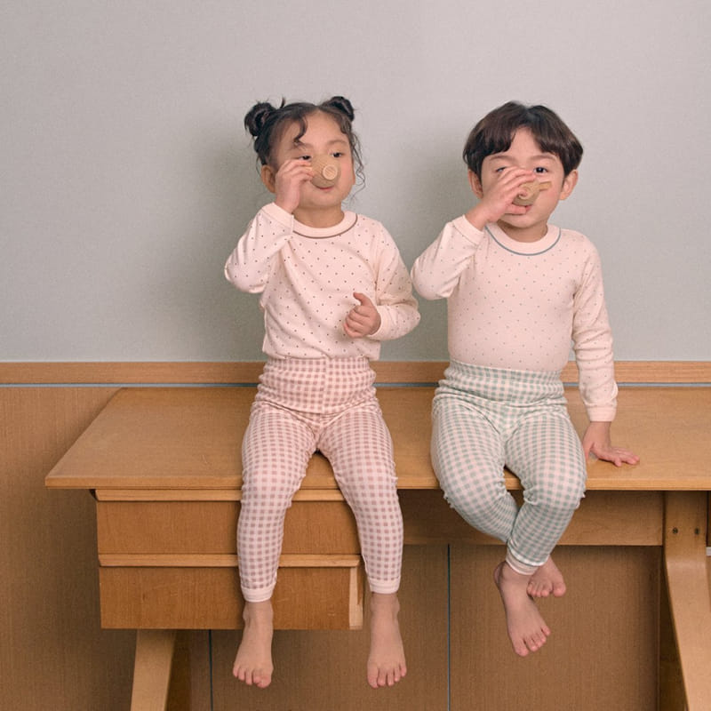 Here I Am - Korean Children Fashion - #todddlerfashion - Dot Check Easywear