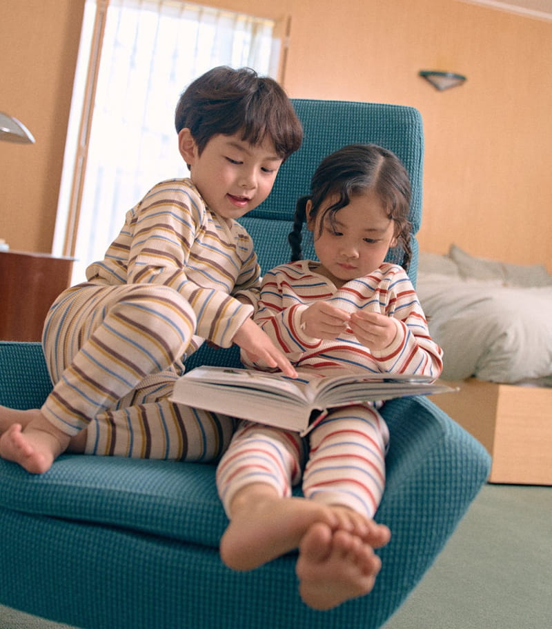 Here I Am - Korean Children Fashion - #toddlerclothing - Pring ST Easywear