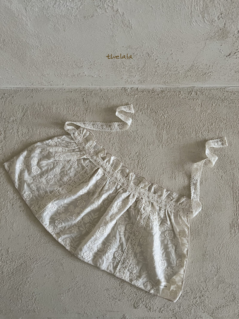 Lala - Korean Baby Fashion - #babylifestyle - White Rose Apron - 2