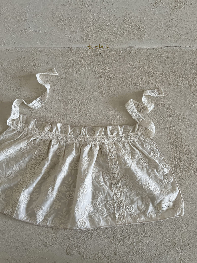 Lala - Korean Baby Fashion - #babyoninstagram - White Rose Apron - 3
