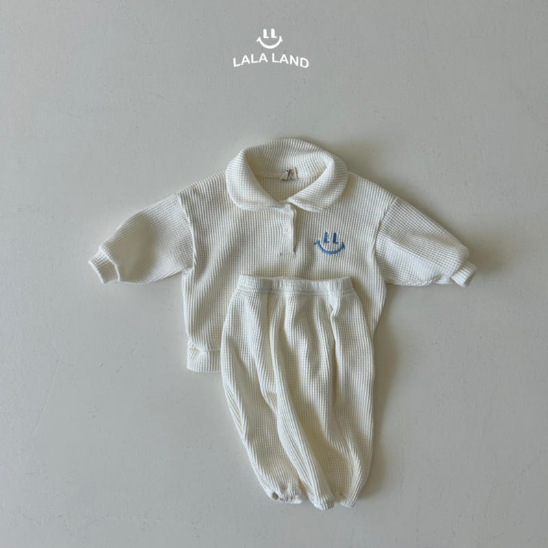 Lalaland - Korean Baby Fashion - #babylifestyle - Bebeb Waffle Collar Sweatshirt - 2